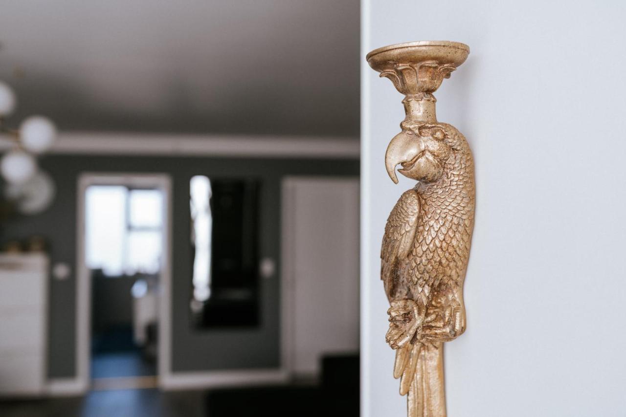 Apollo Rooms ケプラヴィーク エクステリア 写真